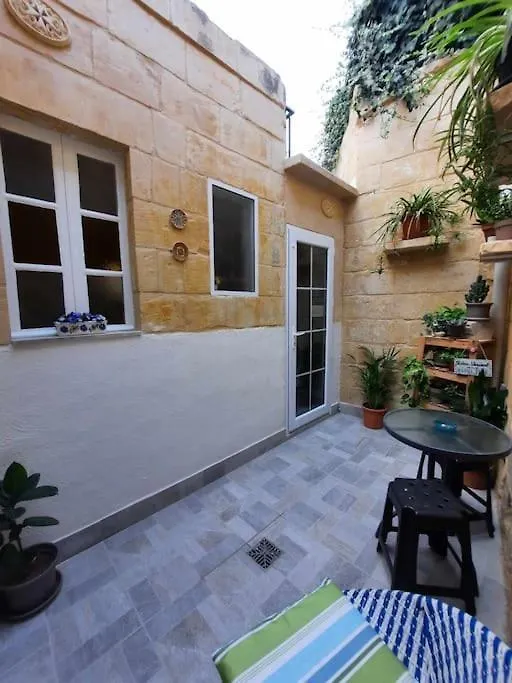 Bizzilla Lodging Suite Mqabba Prázdninový dům